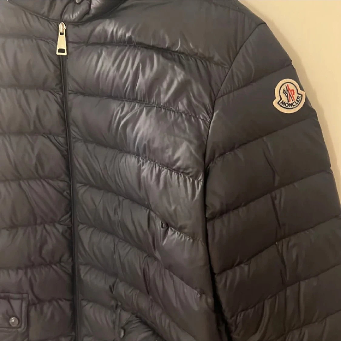 Moncler jacka  - 90