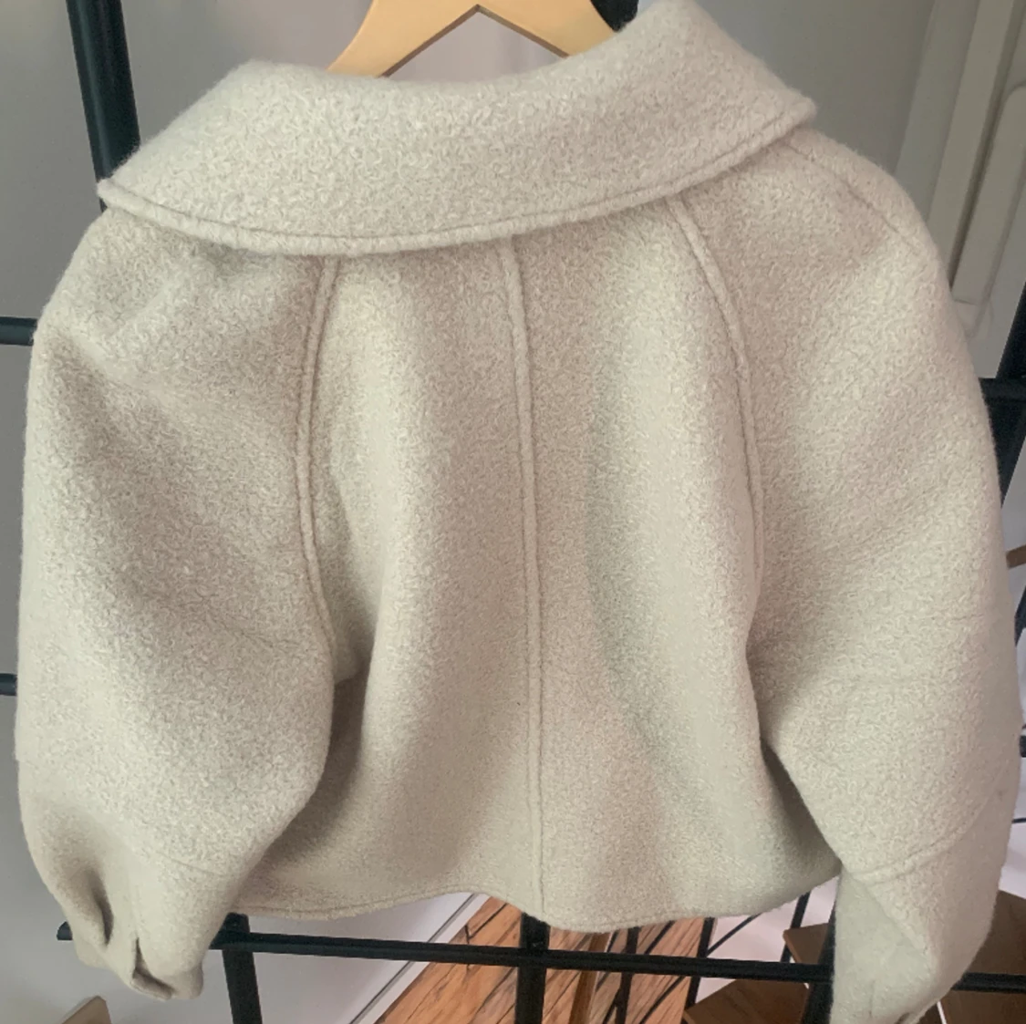 Beige/vit kappa i teddy  - 91