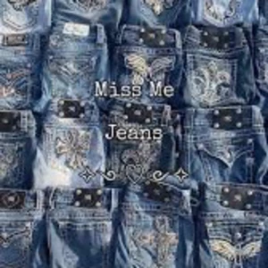 Söker miss me jeans som är bootcut för 600/800 - Lågmidade o bootcut men inget kors nån stanns 