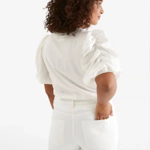 Topp m puffärm - Använd enstaka gång. Bra skick 