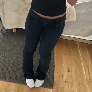 Ltb valerie jeans - Populära Ltb jeans som är använda typ 2 gånger så skicket är iprincip nyskick😙 kan även tänka mig att byta mot ett par i samma modell men mindre storlek😻