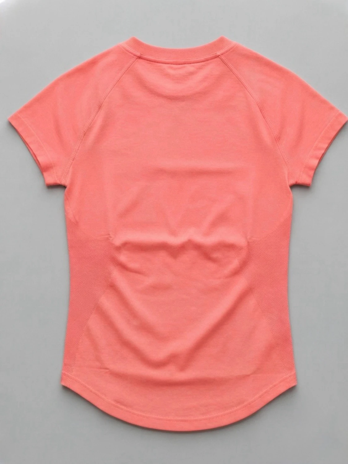 Coralfärgad tränings t-shirt - 1