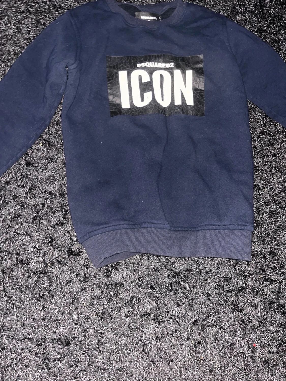 Mörkblå stickad tröja Dsquared2 ICON