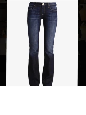Bootcut jeans - Jeans från mavi i storlek 28/32. Mycket bra skick.