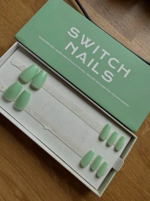 Switch Nails Matcha Doin' Ballerina - Switch Nails Matcha Doin' Ballerina. Oanvända och utan tillbehör.   Storlekar som ingår: 0, 1, 10, 13, 14