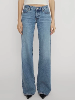 Frame jeans - Helt nya jeans från Frame med lapp kvar i modellen ”The Gray” i stl 25. Regular längd. Färgen heter ”Rapture”. Har tyvärr inga bilder med dom på men kolla gärna på hemsidan! Supersnygga verkligen. ”A low-rise, wide-leg flare crafted from classic non-stretch denim. Regular features a 34” inseam” NYPRIS är 2935kr!