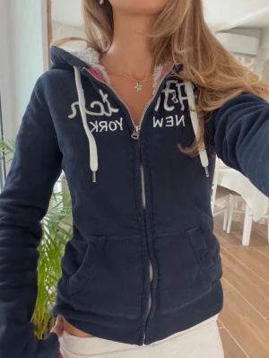 Abercrombie & fitch zip med teddy  - Frakt 24h. 