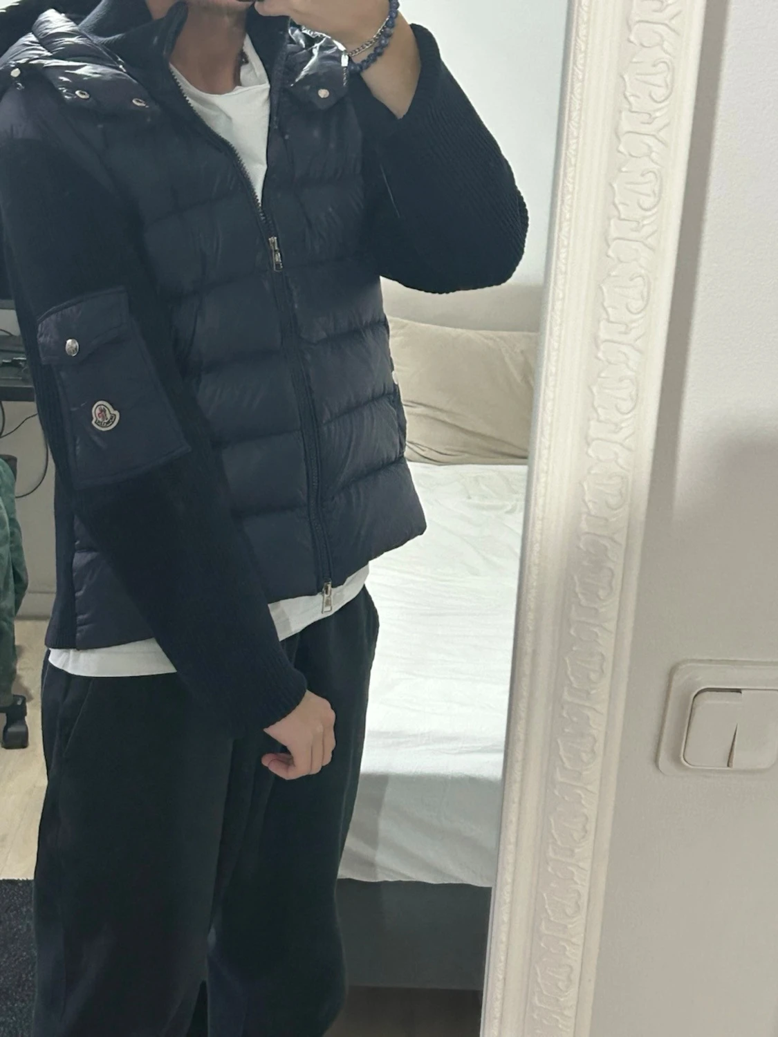Mörkblå dunväst från Moncler - 3