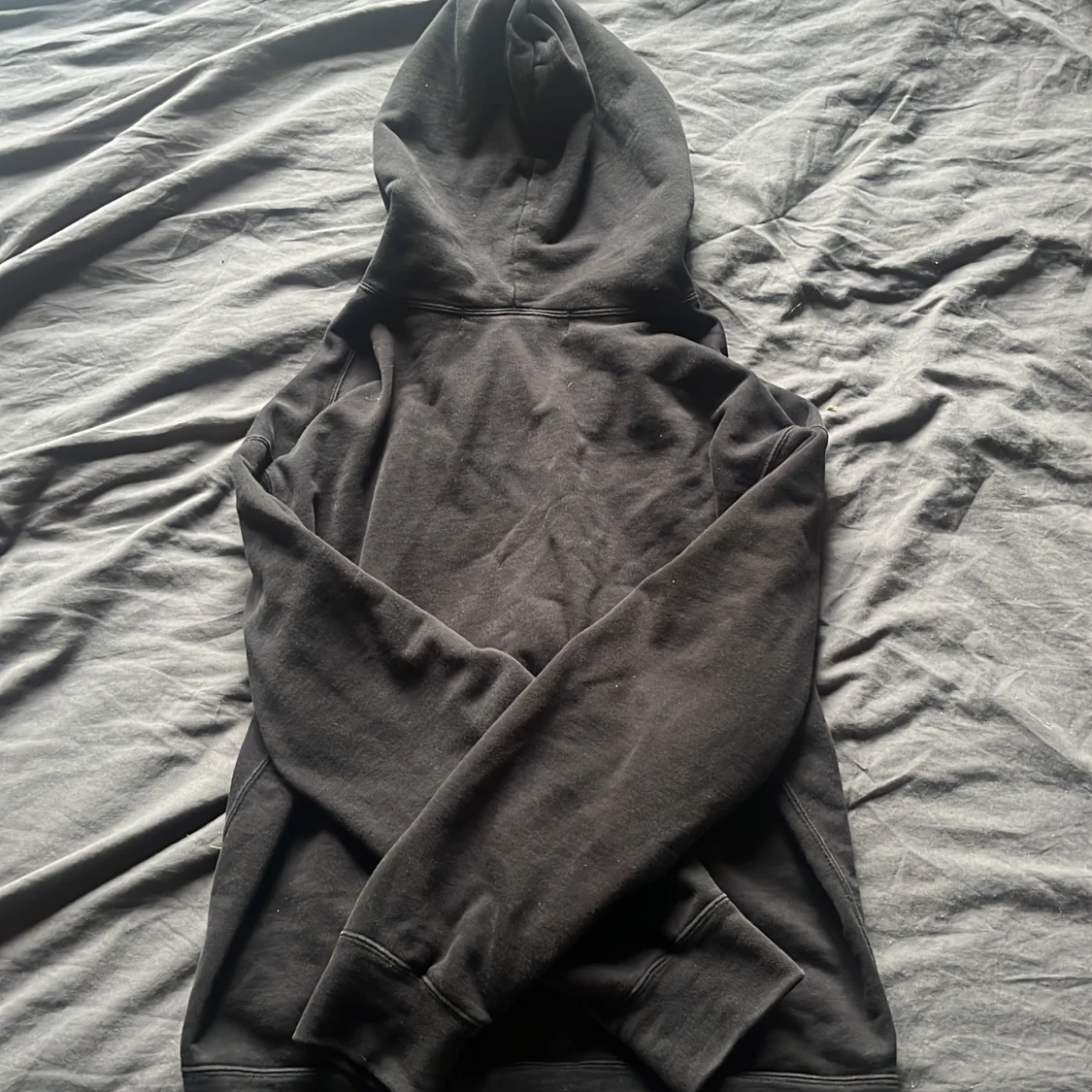 Svart hoodie Comme des Garçons Play M - 1