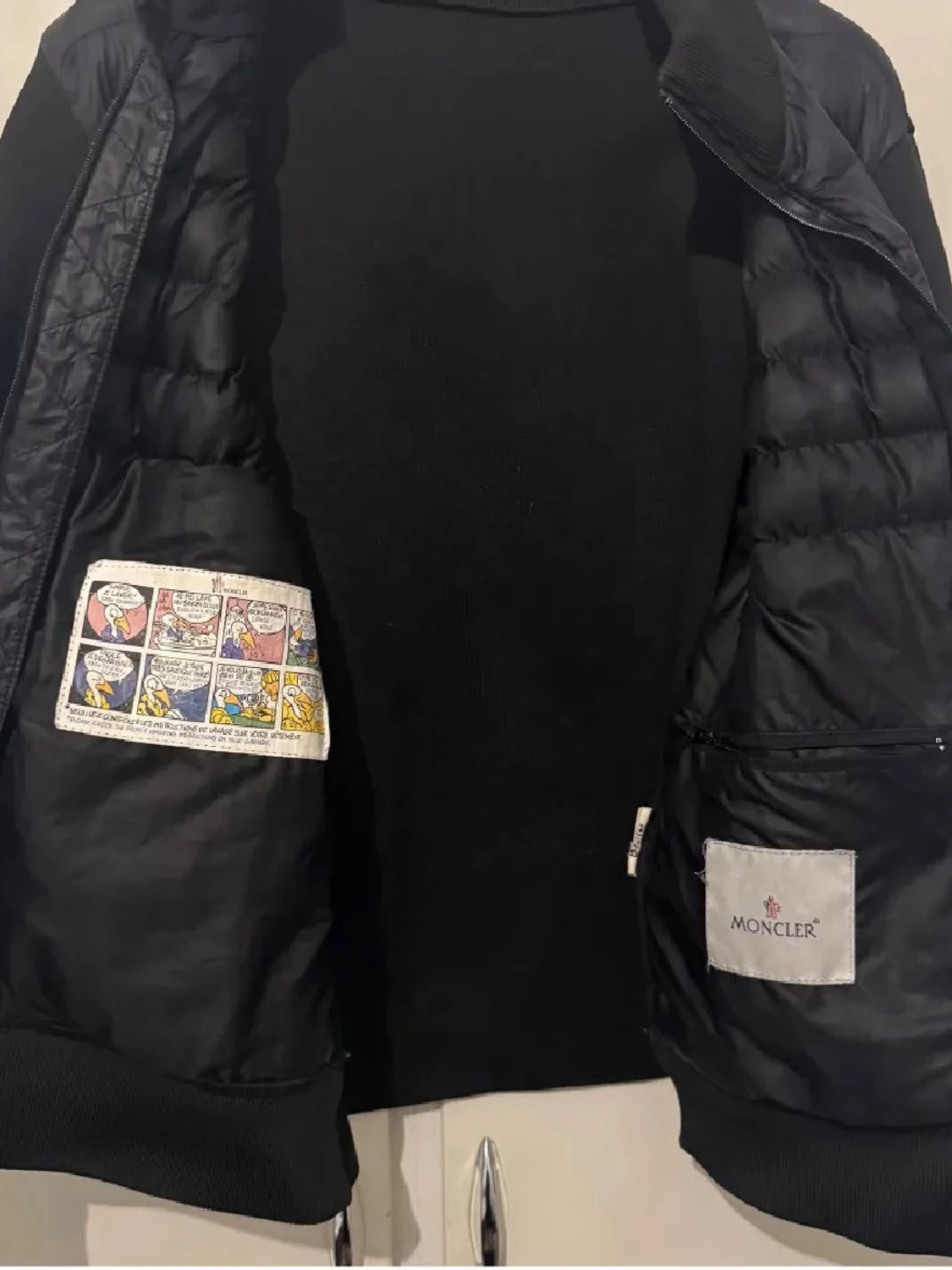 Svart pufferjacka från Moncler - 3