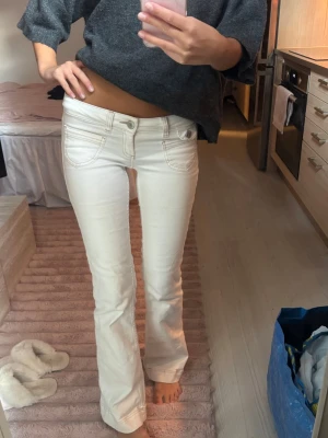 Vita lowwaist Nelly  - .