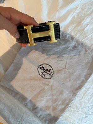 H.E.R.M.E.S bälte herr 105cm - Mycket fint skick 105cm tillkommer med dustbag 