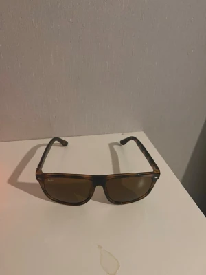 Rayban Boyfriend - Helt nya köpta utomlands på marknad