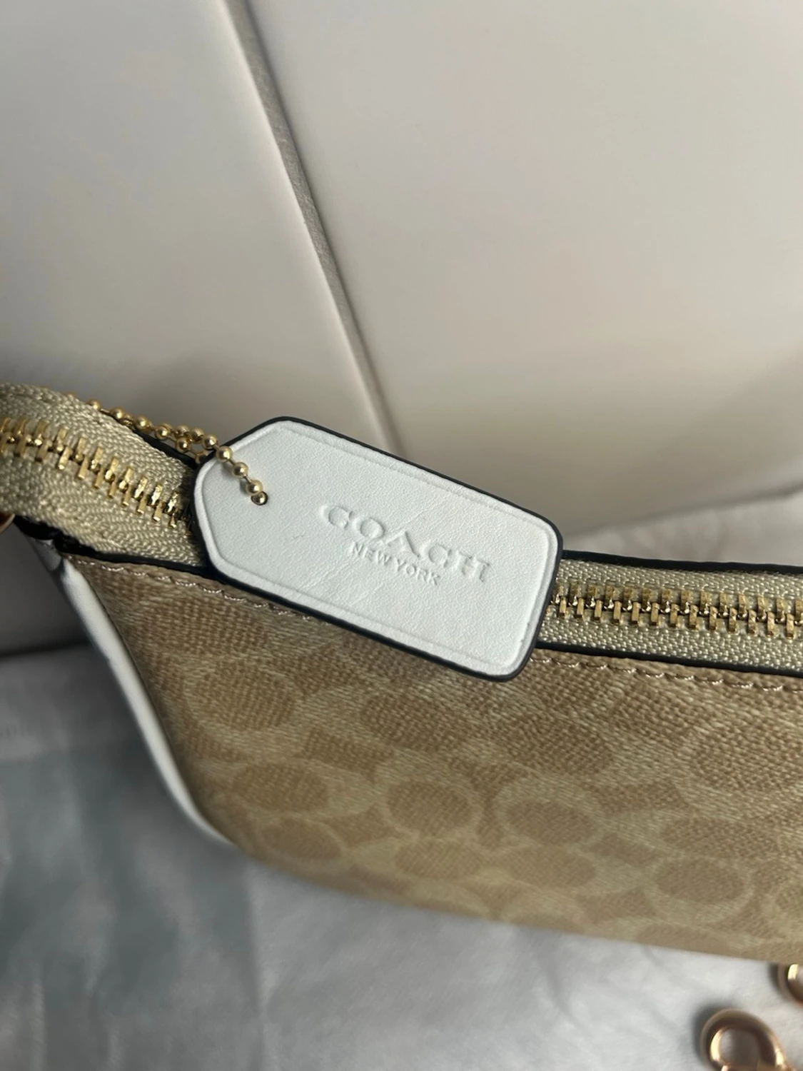 Coach Teri Shoulder bag Signature Canvas (Sand) - 3