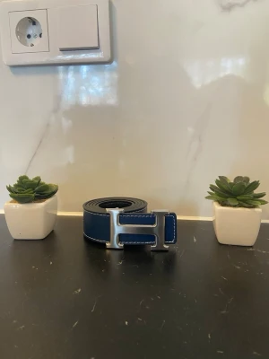 H&M bälte - Blå H&M bälte
