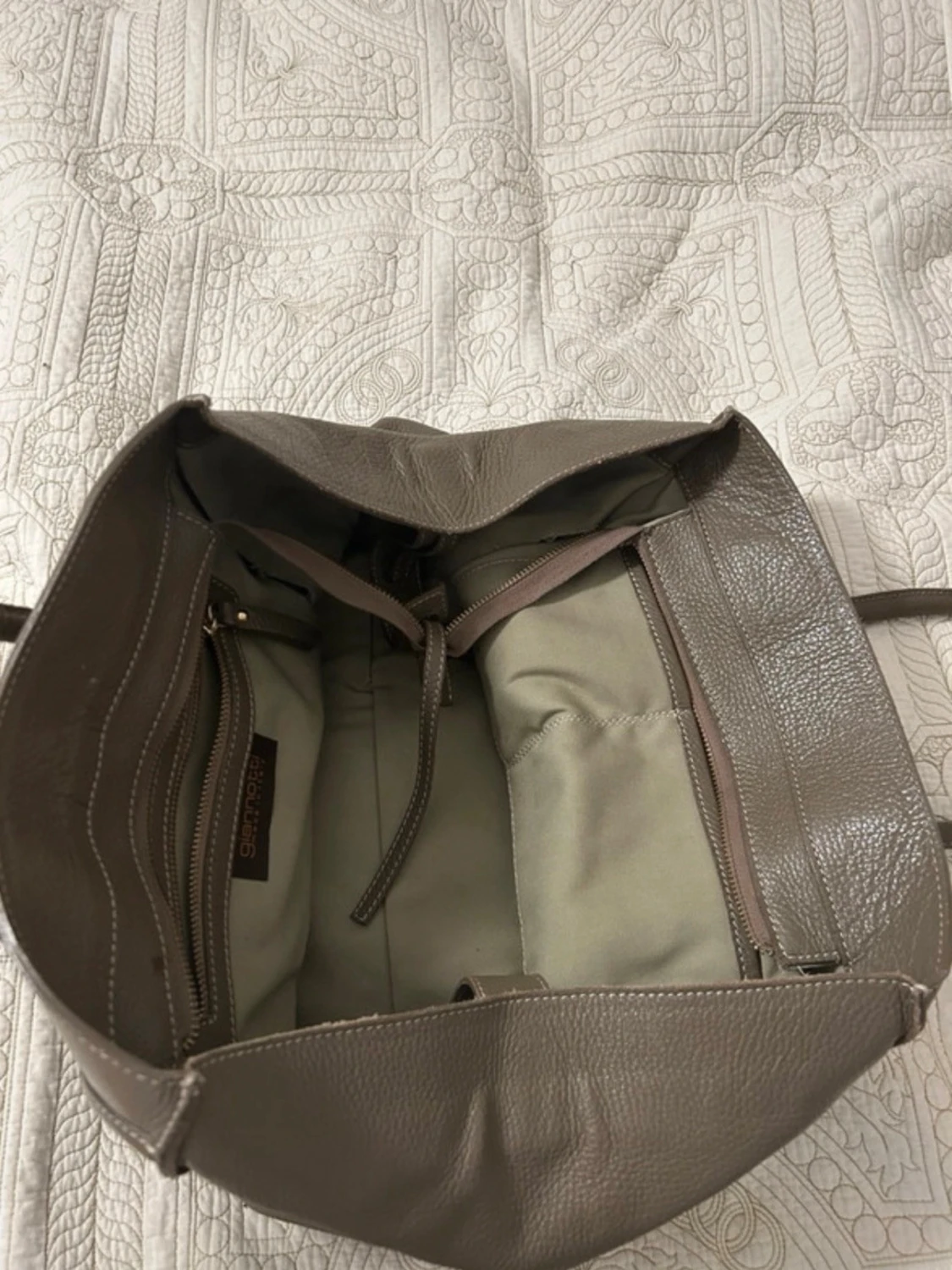 Grågrön handväska i skinn - 4