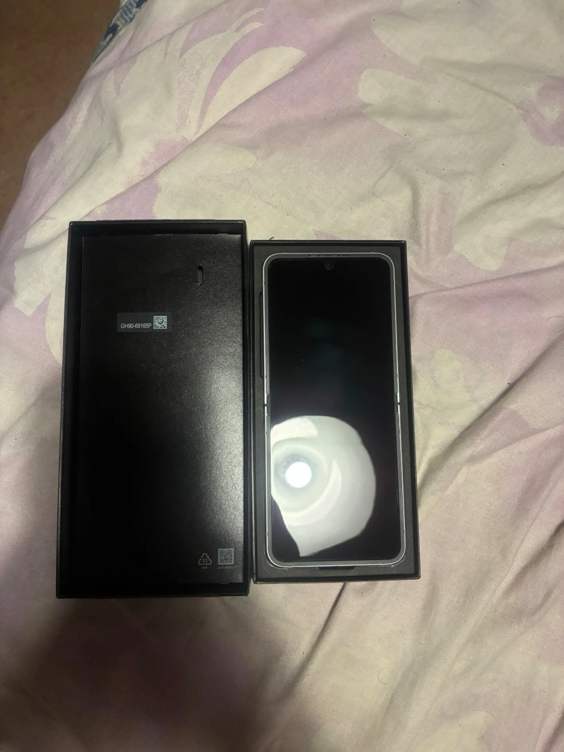 Samsung Galaxy Z Flip5 mintgrön - 3