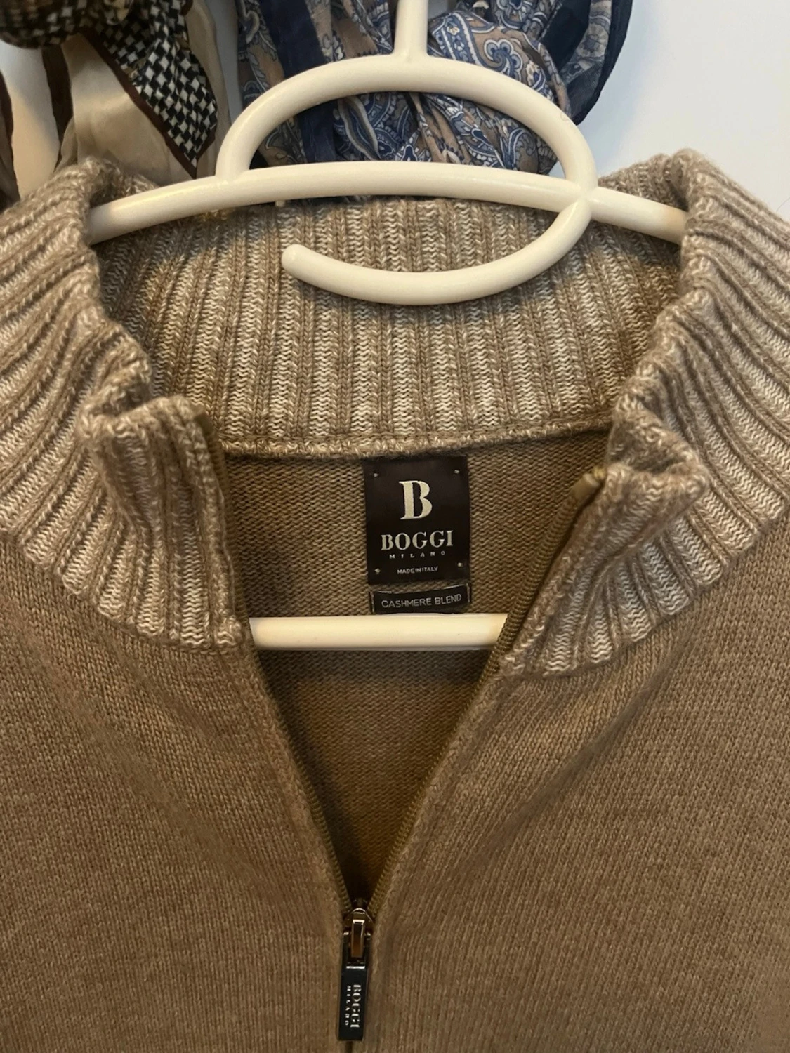 Beige stickad tröja från Boggi - 2