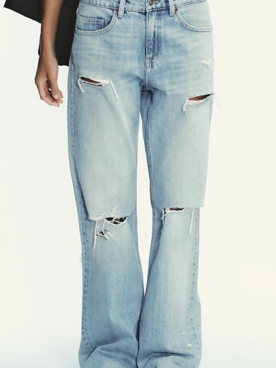jeans med slitningar & hål