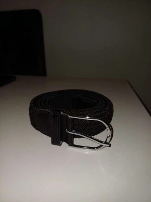 Flätad bälte  - Helt ny, inte använd en enda gång jätte unik och skön. (gör din still bättre)