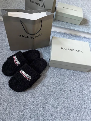 Ballalenciiaga black sandals - Size 45