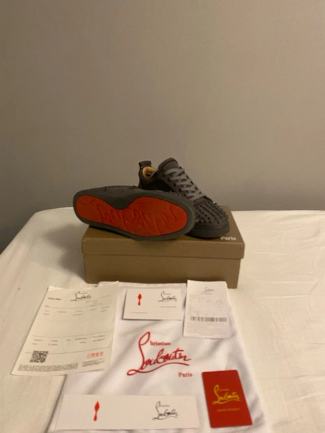 Christian Louboutin grå sneakers