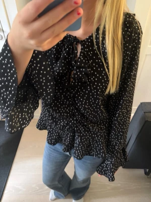 Sommar blus  - Klippt bort lappen vet ej vilket märke 