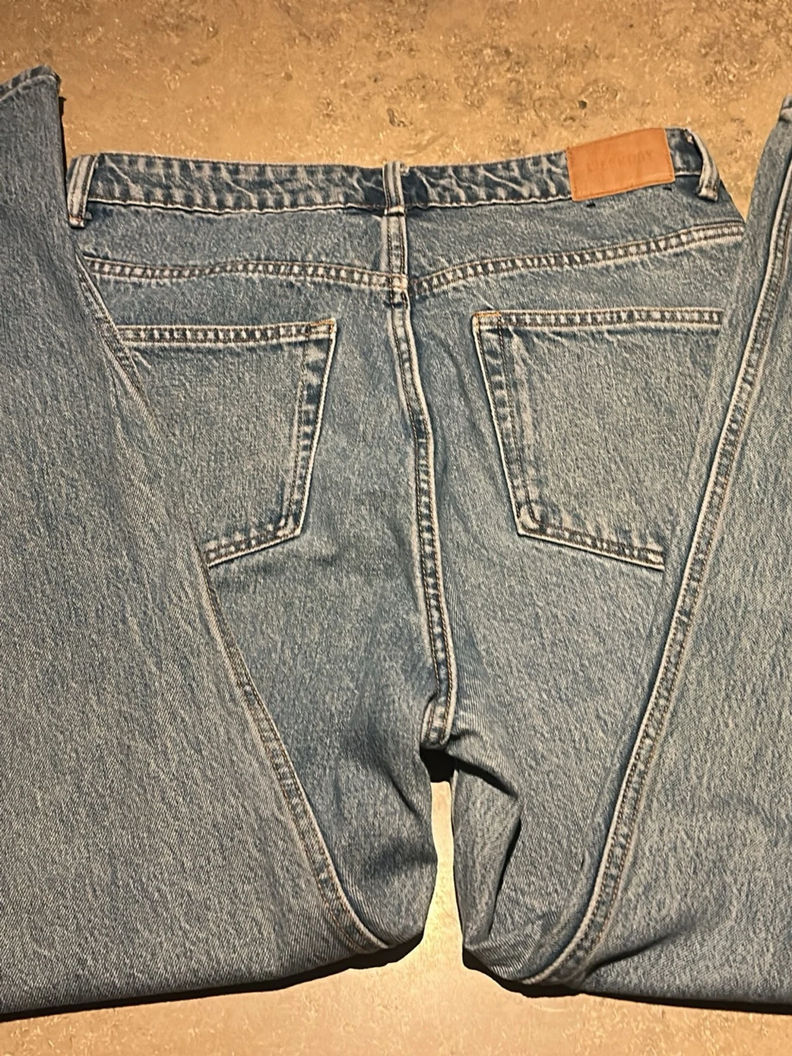 Blå raka jeans i klassisk modell - 1