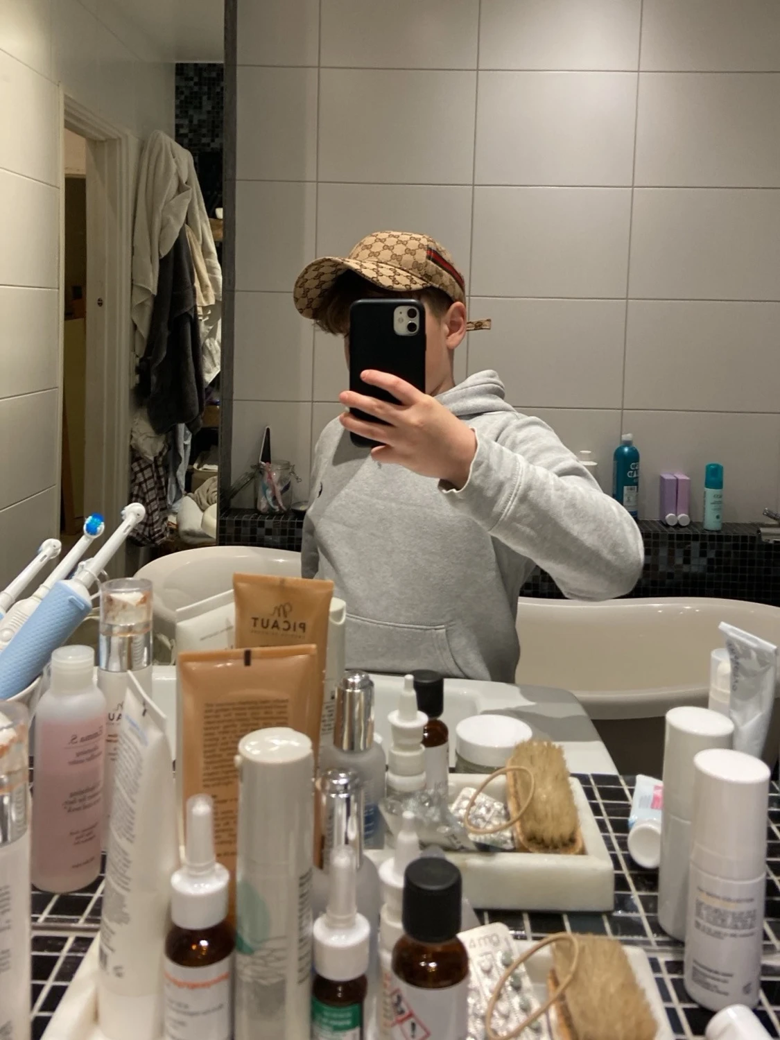 Beige keps med GG-mönster - 3