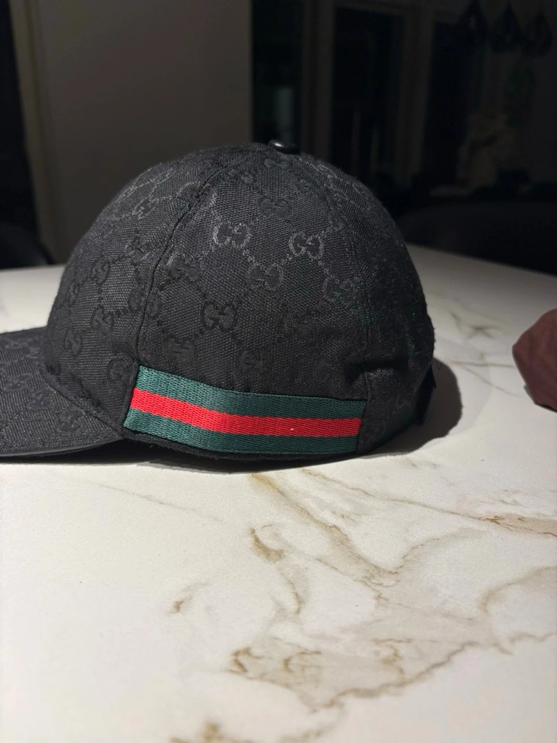 Svart keps från Gucci med GG-mönster - 3