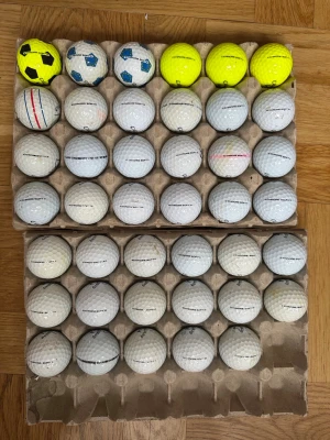 Callaway Chrome Soft 41st Toppklass - Riktigt fina golfbollar! 39st är soft 2 är tour. EJ PRUTBART. 