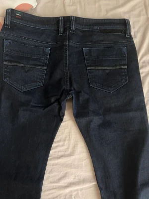 Mörkblå jeans från diesel  - Säljer mina diesel jeans skit feta och priset går att diskutera 