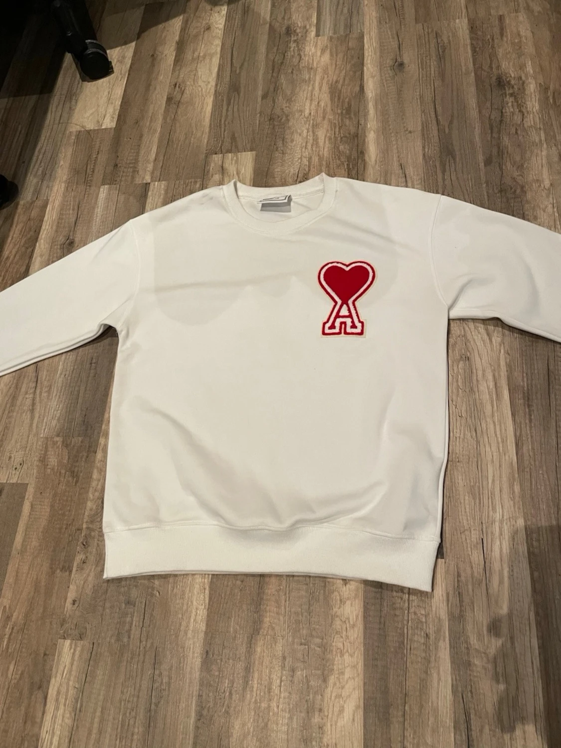 Vit sweatshirt från Ami Paris