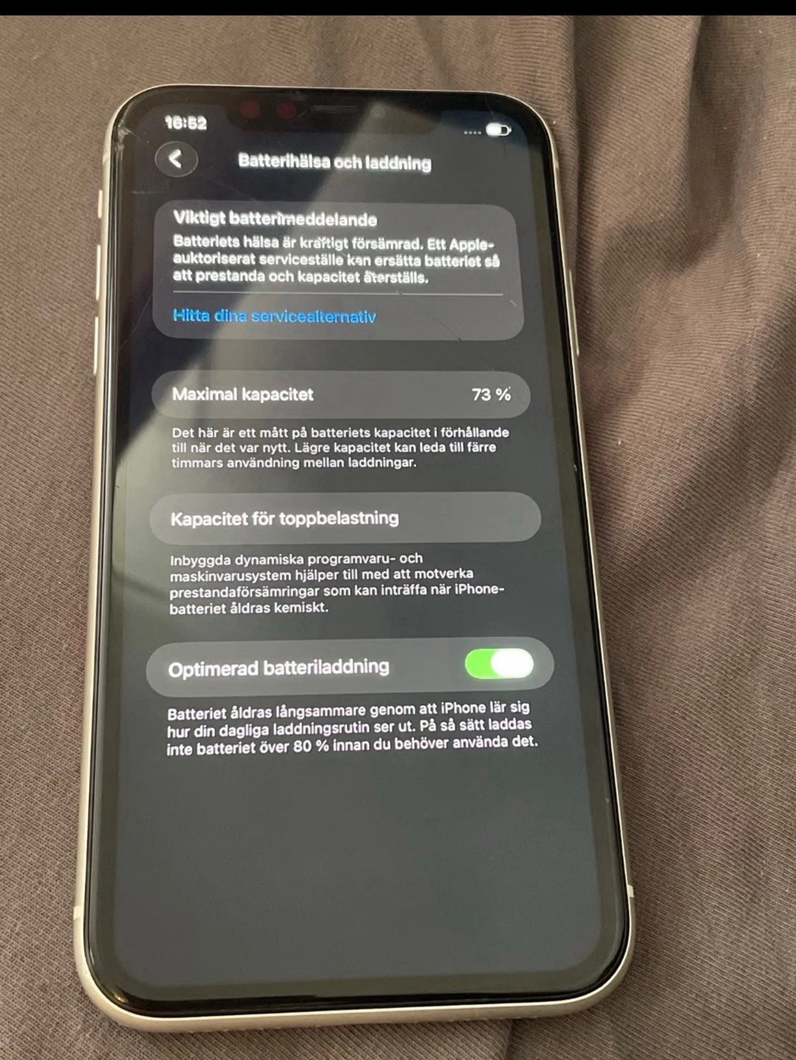 Vit iPhone 11  - 2