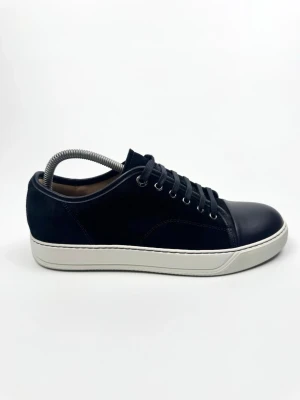 Lavin cap toe - Lanvin cap toe dbb1. Storlek UK7 / 41. Skick: 9.5/10. Nypris ca 5200kr. 100% autentiska. 