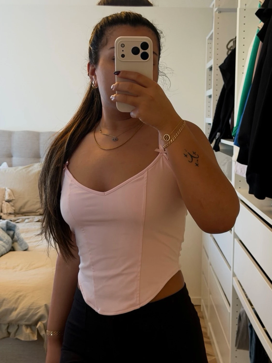 Ljusrosa korsettopp med rosetter - 2