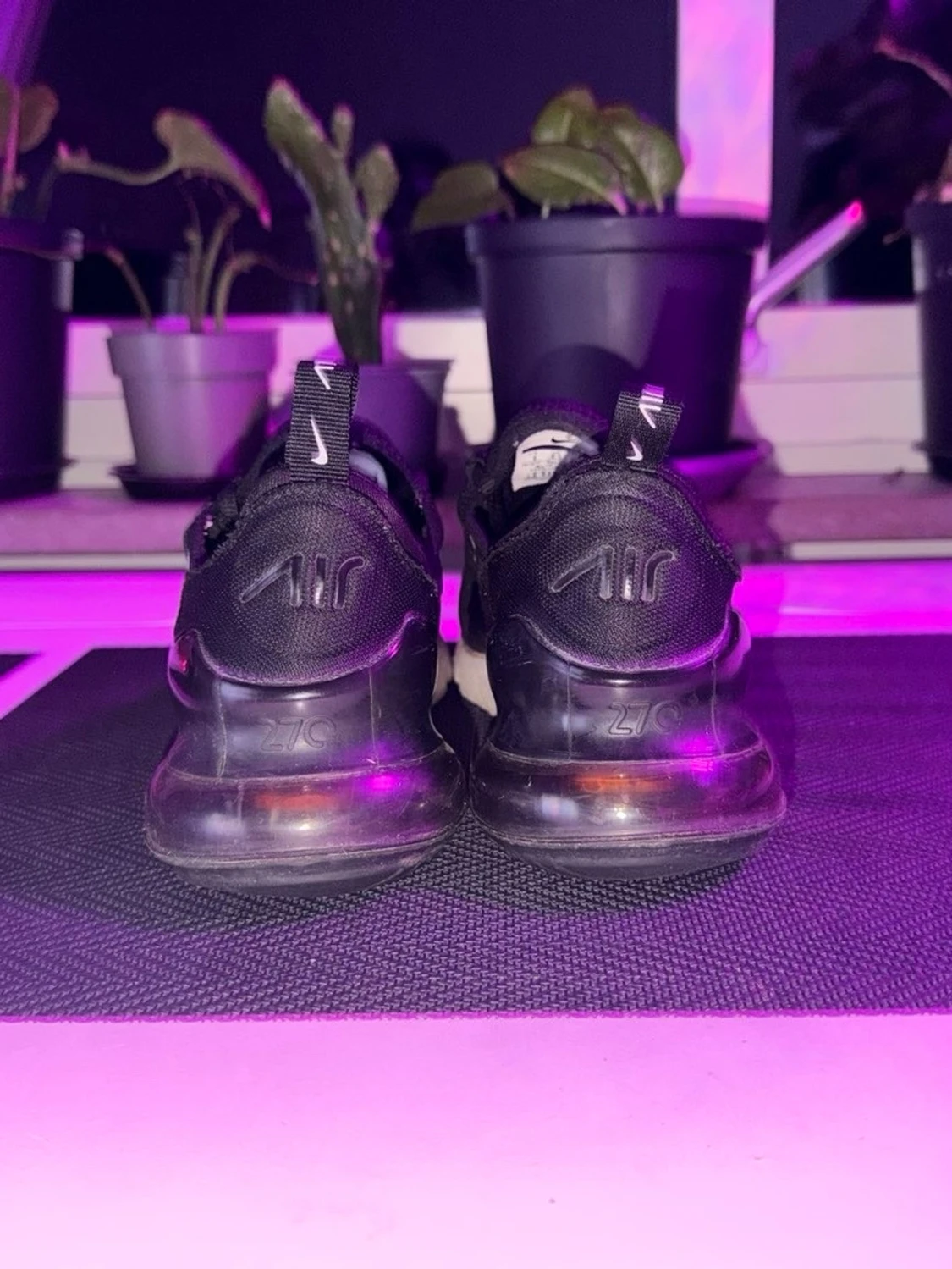Nike Air Max 270 svarta sneakers - 1