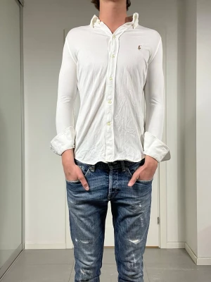 Polo Ralph Lauren Skjorta  - Säljer nu denna Polo Ralph Lauren Skjorta, skriv för fler bilder/frågor🙌🏼