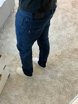 Replay anbass jeans - Replay Jeans | skick 9/10 | Storlek 32/34 | Pris - 499kr | Modellen är ca 181cm lång | Hör av dig vid minsta fråga eller fundering!!