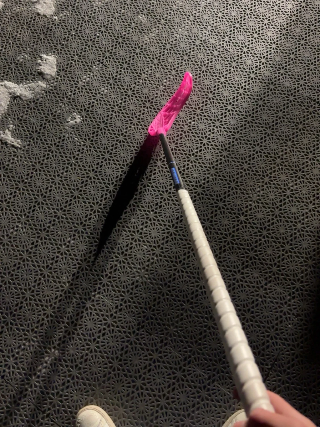 Innebandyklubba med rosa blad - 3