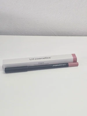 LH Cosmetics läppenna  - Läppenna från LH Cosmetics i modellen Crayon med en snygg rosatonad färg. Shade: soft