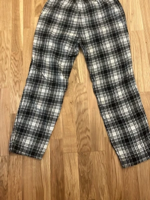  Pyjamasbyxor Från lager 157 - Billiga Rutiga Pyjamasbyxor Från lager 157 i väldigt bra skick
