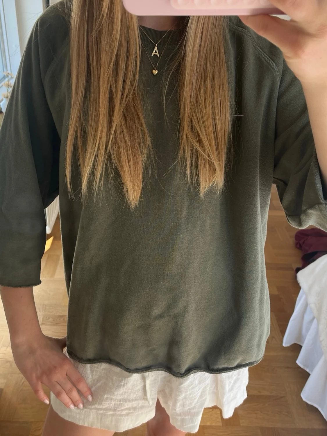 Olivgrön hoodie