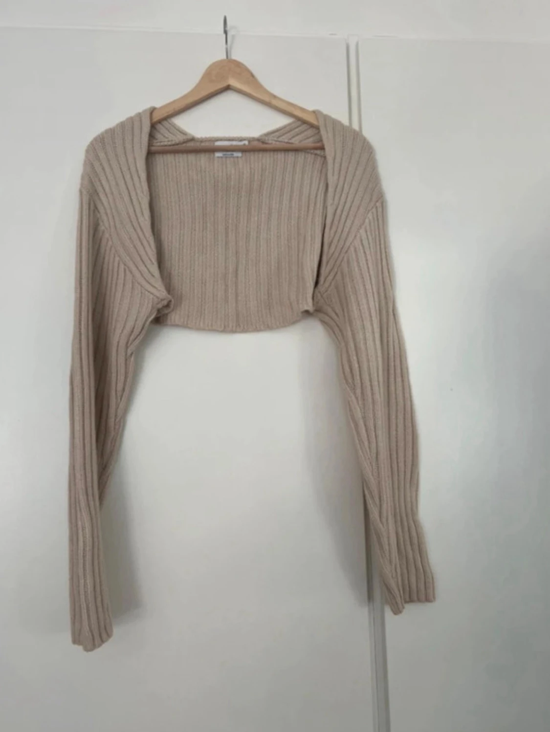 Stickad bolero
