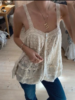 Broderat linne - SÅÅ snyggt