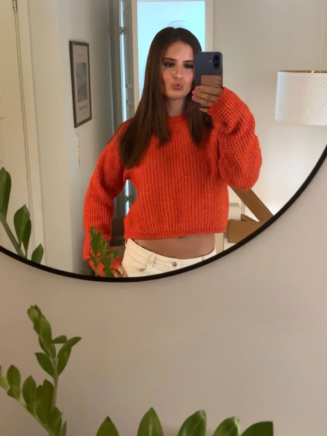 Klarorange  stickad tröja