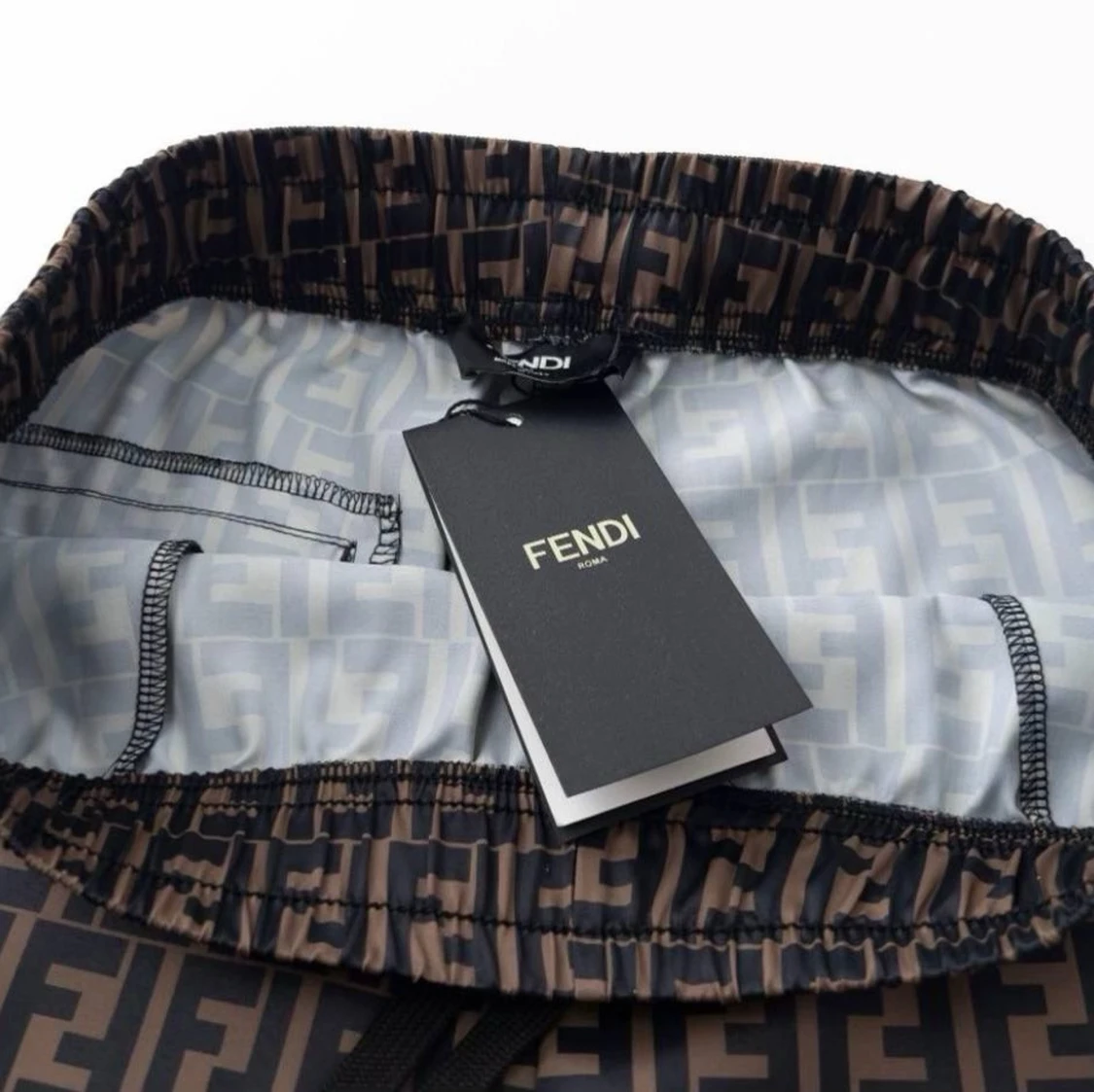Bruna Fendi shorts med logomönster - 2