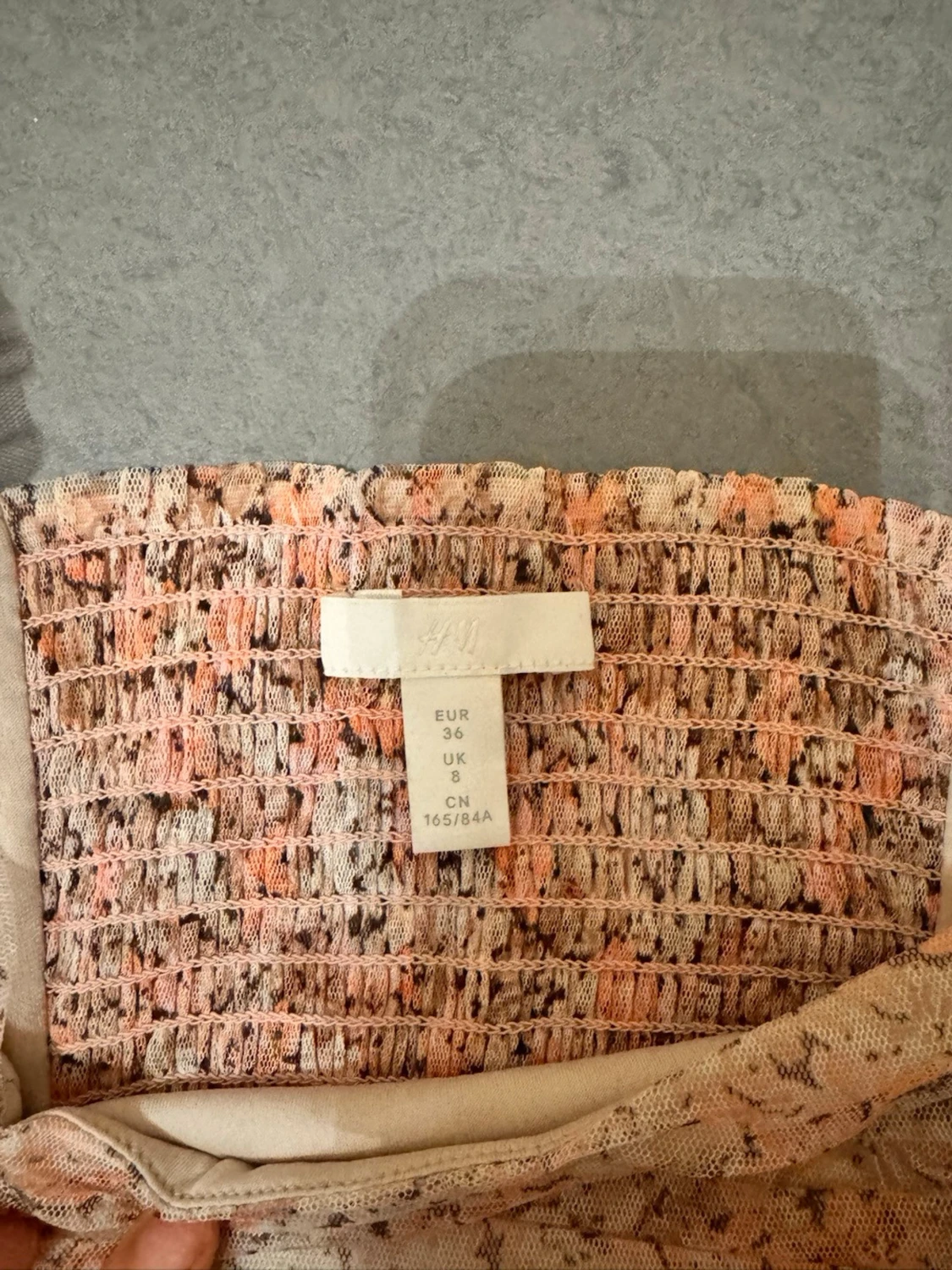 Topp med puffärmar - 2