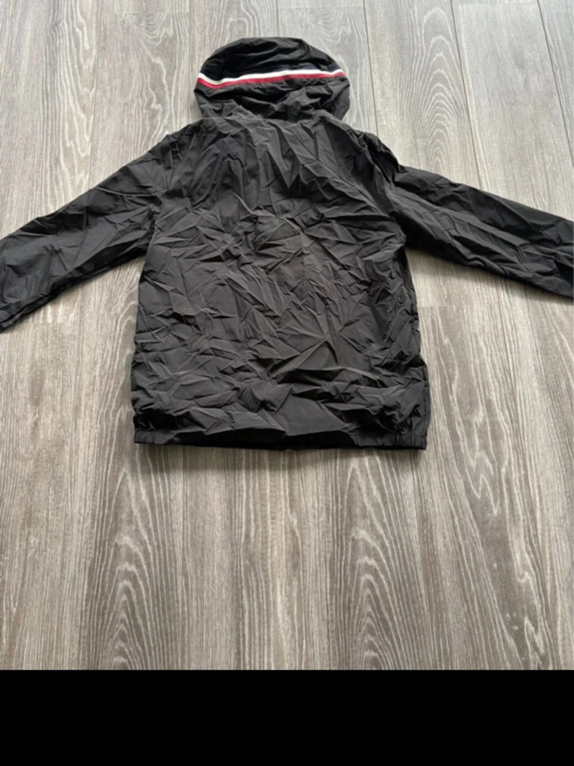 Svart vindjacka f - 2