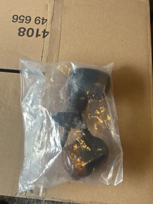 Yamaha aerox blinkers - Säljer blinkers till aerox då jag inte har användning för dom, funkar som dom ska.